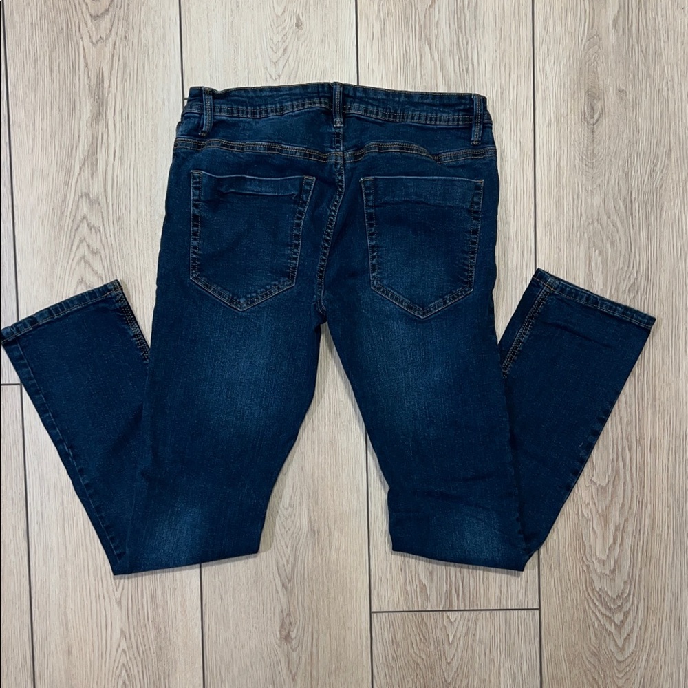 Men's Blue Jeans - Rivet61 - Picture 9 of 11